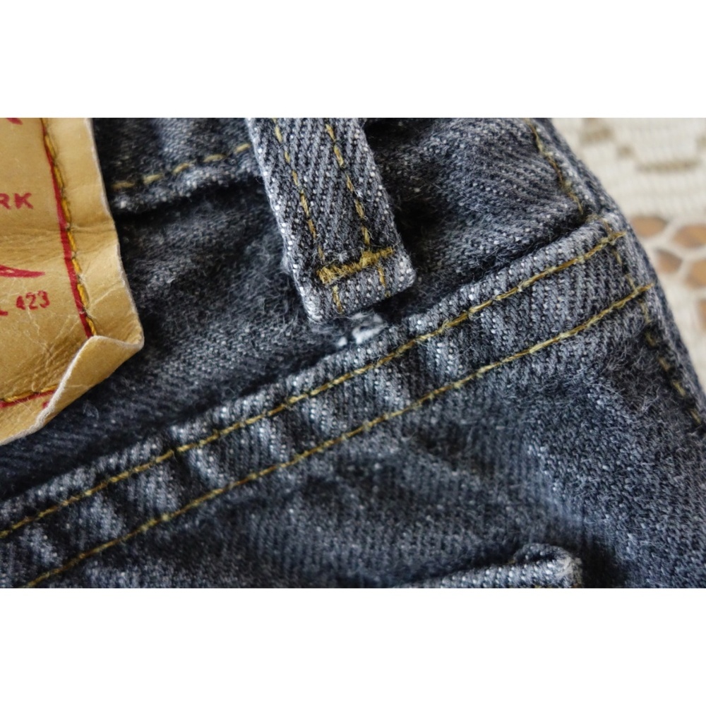 Vtg 80s Levi's 501 Dark Grey Tapered Jeans est. 2 - Picture 5 of 7